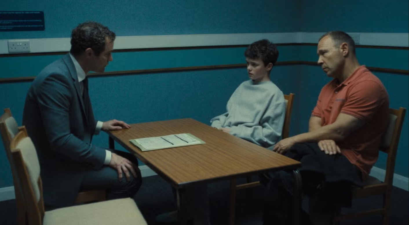O vedetă din România se regăsește în povestea din serialul „Adolescence” de pe Netflix: „Sentimentul de a nu fi suficient” | EXCLUSIV