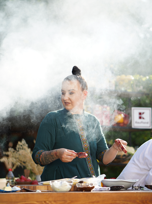 Când începe Hello Chef, sezonul 8 la Antena 1. Andreea Bostănică e printre invitații Roxanei Blenche