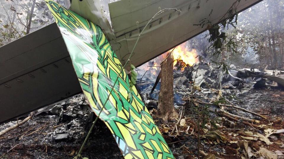 FOTO| Avion prăbușit în Costa Rica în ultima zi a anului. 12 persoane au murit