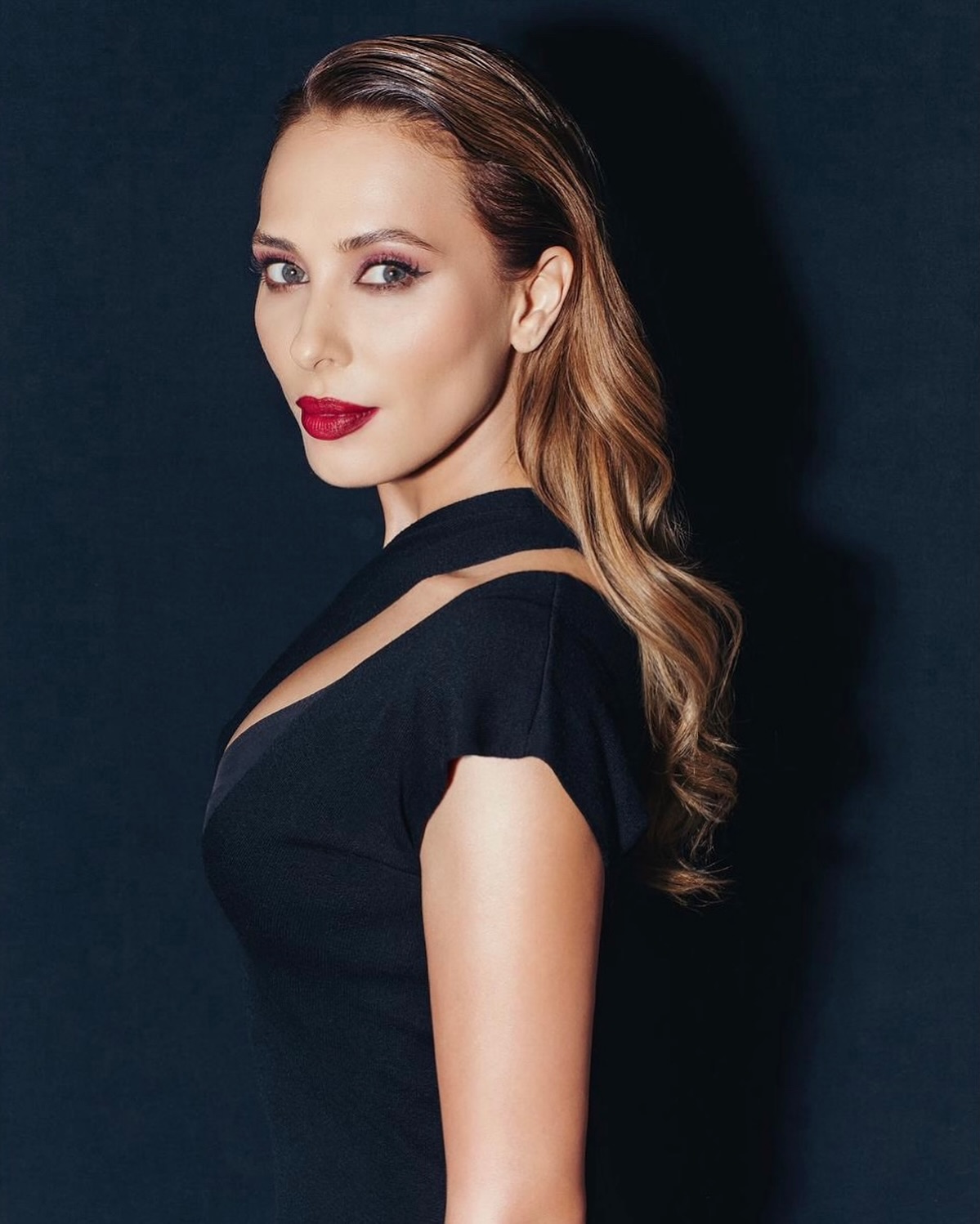 Iulia Vântur, detalii neștiute despre iubitul ei, Salman Khan. „Eu nici măcar nu m-am întâlnit cu el în India”