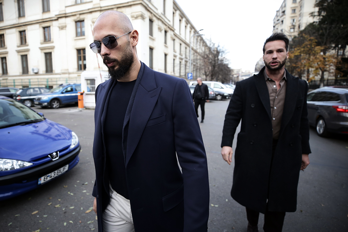 Curtea de Apel București a respins solicitarea fraților Tate de a părăsi România. Ei invocau că mama lor este bolnavă