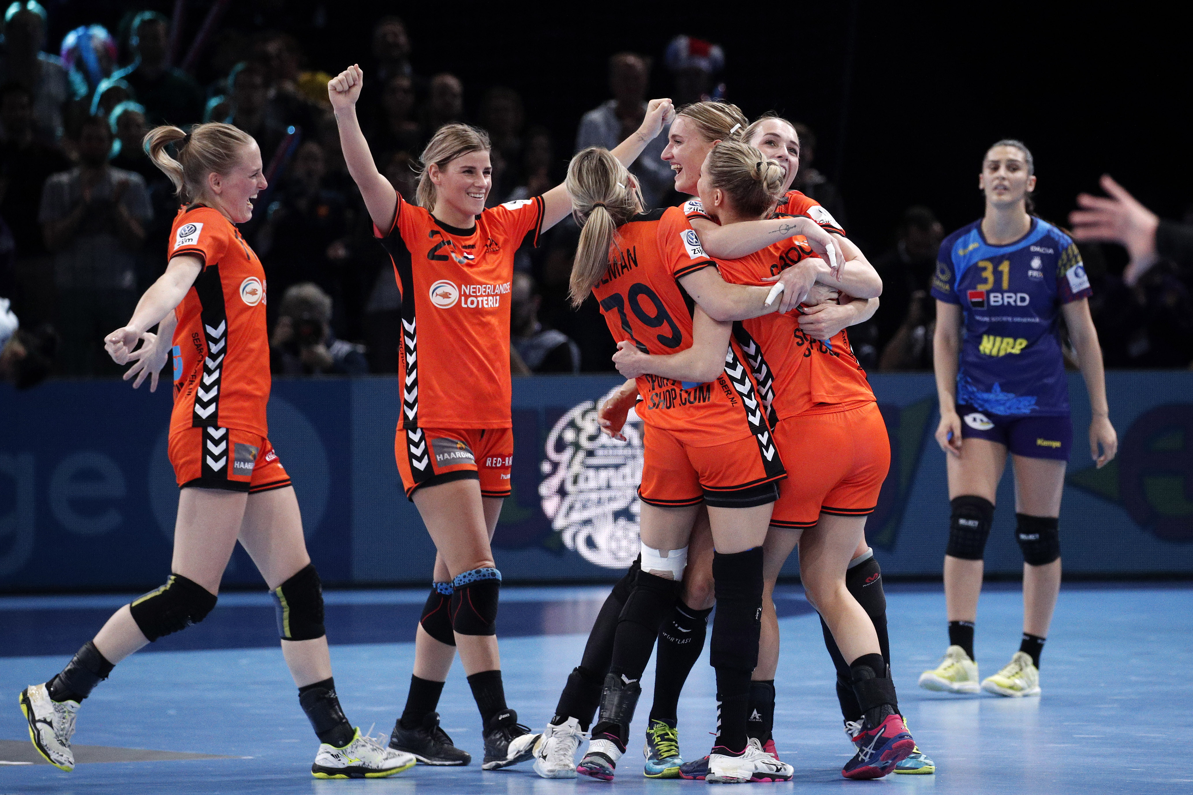 România a fost învinsă de Olanda în finala mică de la Euro 2018 de handbal feminin. Prea mici pentru podium! | FOTO&VIDEO