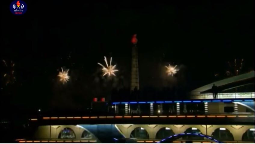 VIDEO, FOTO| Coreea de Nord a intrat în 2018. Foc de artificii spectaculos la Phenian