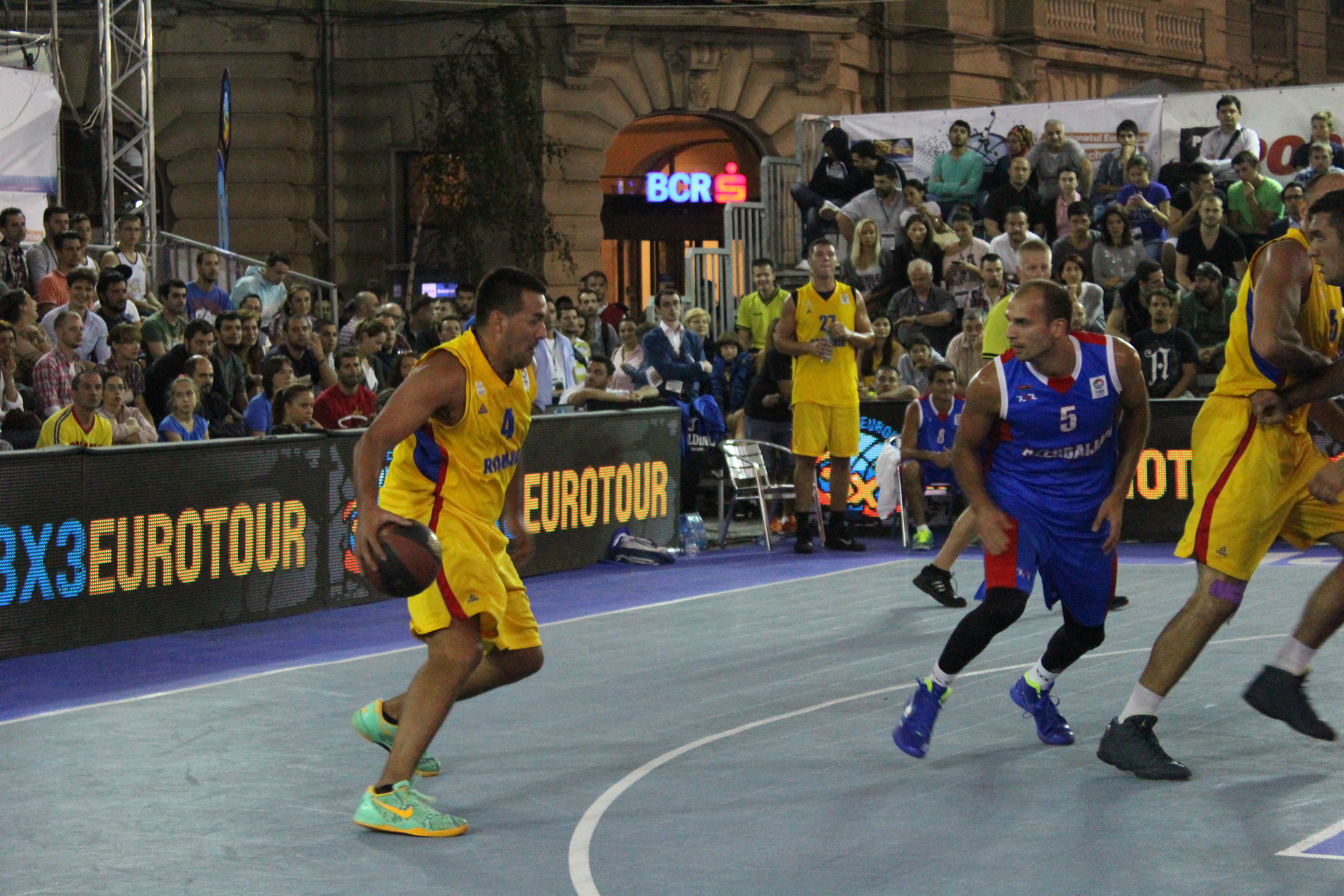 GALERIE FOTO / Echipele României au obţinut victorii pe linie în prima zi a Europeanului de baschet 3x3 