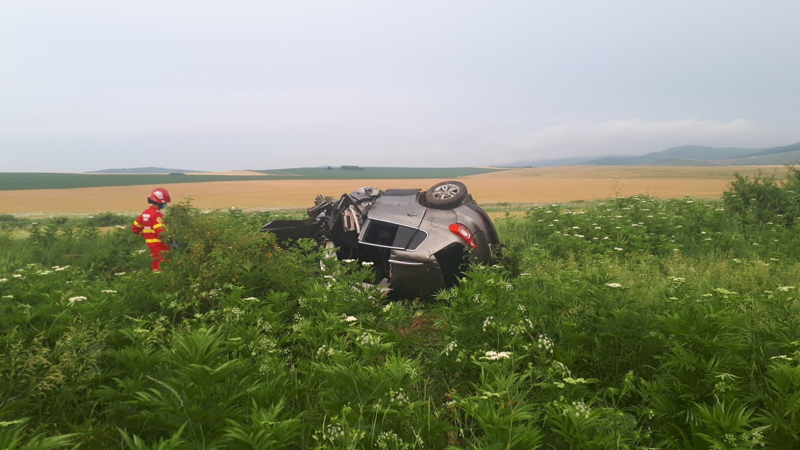 Tânără de 19 ani, moartă într-un accident rutier în Neamț. Alți doi tineri au fost răniți