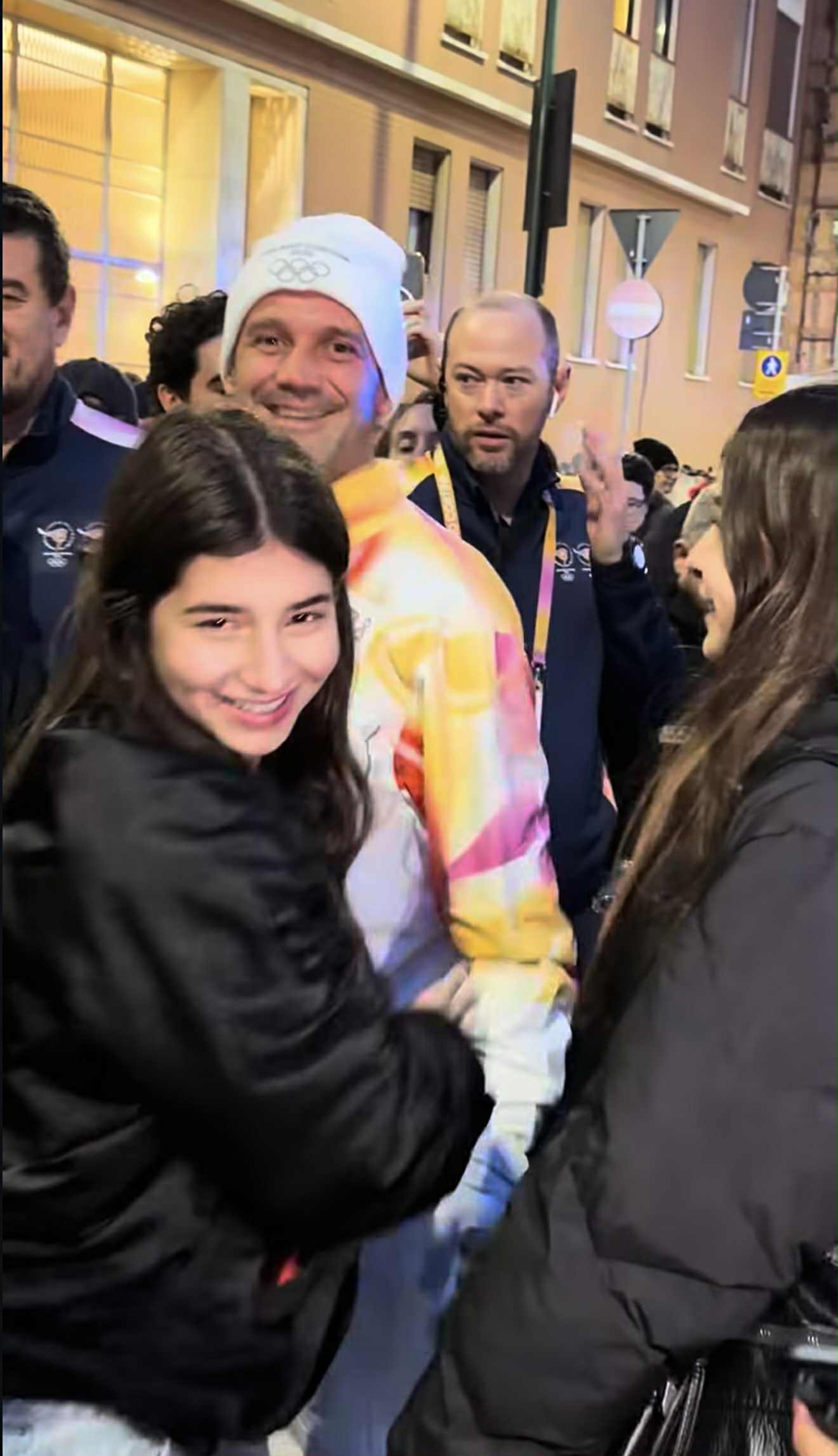 Cristi Chivu, imagine emoționantă după câștigarea Cupei Italiei. Și-a îmbrățișat soția și fiicele chiar pe teren
