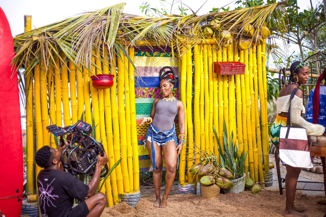 MzVee ignites the music scene with fresh single and video \'Peace of Mind\'