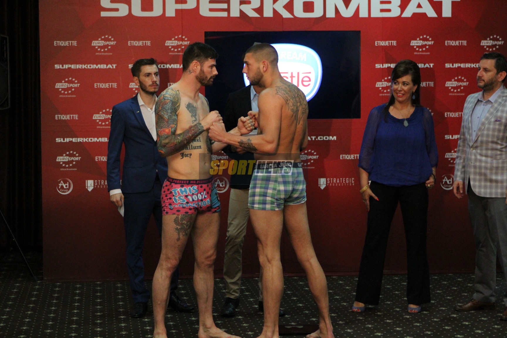 GALERIE FOTO / Luptătorii de la Superkombat Constanța au trecut proba cântarului