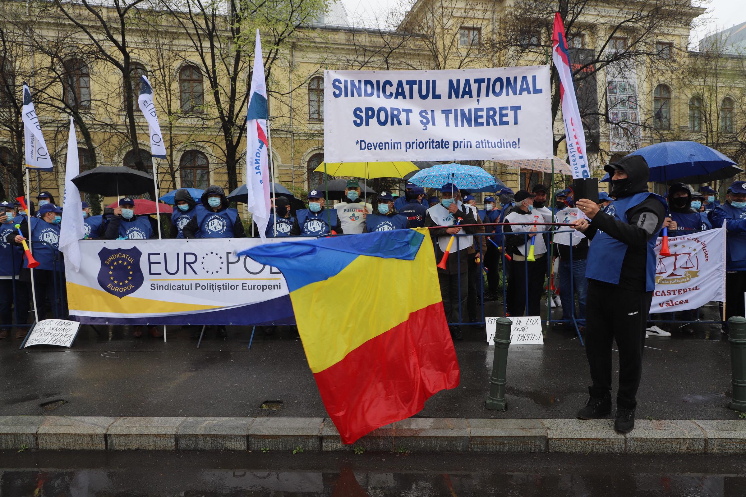 Noi proteste sindicale în fața Guvernului. Care sunt revendicările