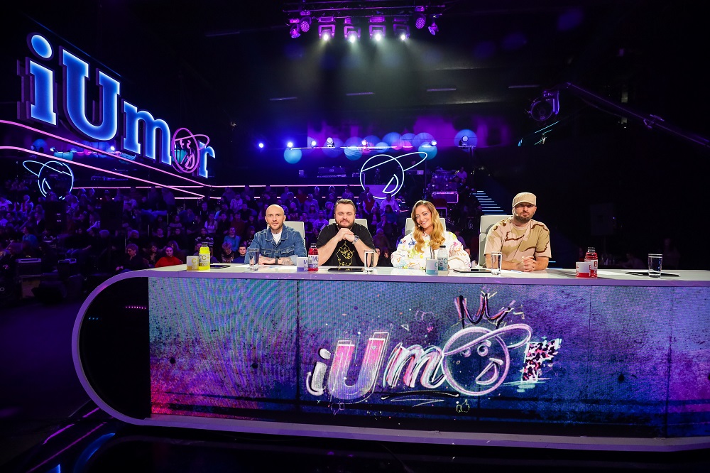 Jurații „iUmor”, impresionați de povestea unei concurente: „Am văzut-o la știri! Mi-era greu să cred că este în fața mea”