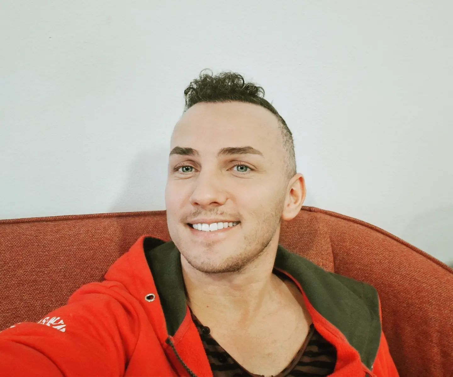 Mihai Trăistariu a vorbit deschis despre fotografiile îndrăznețe postate pe internet: „Fac o nebunie, ca să revin în atenția presei”