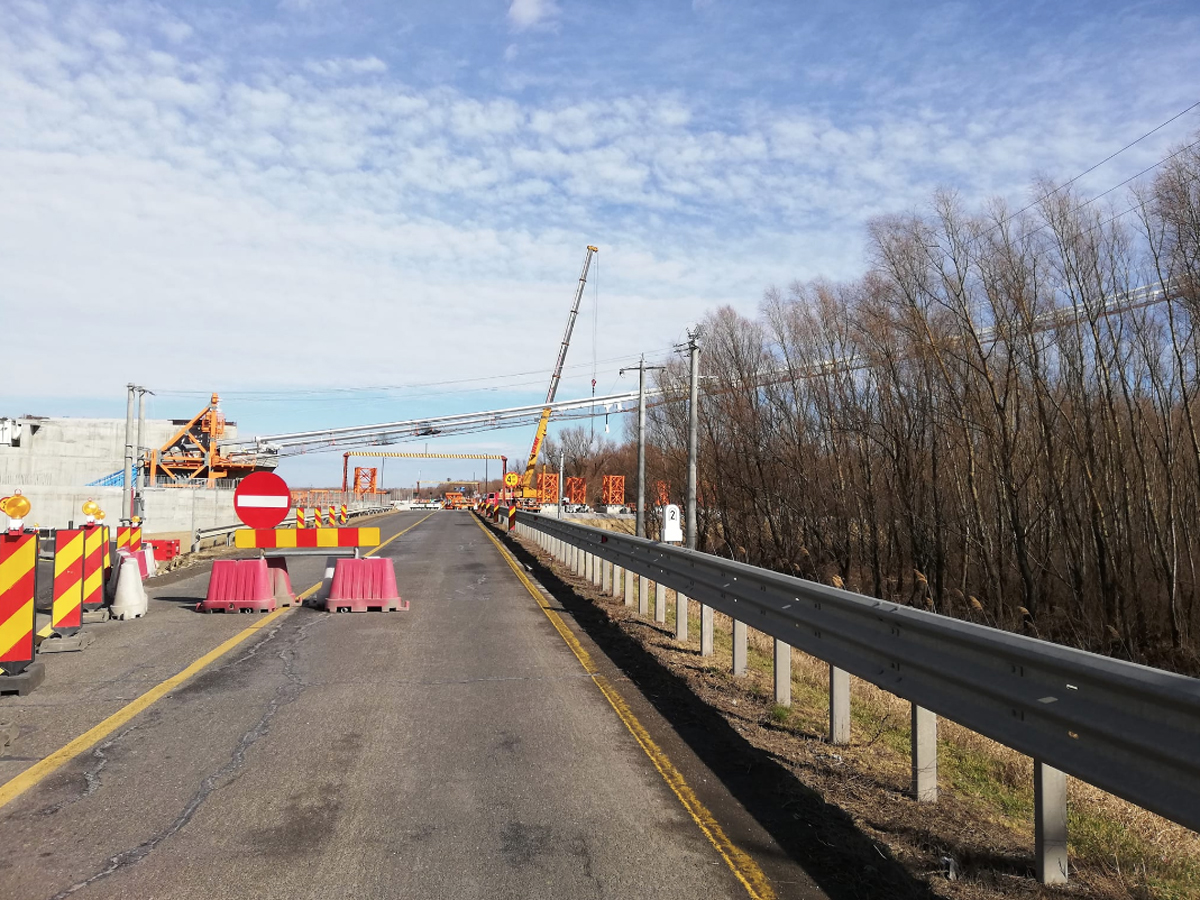 Podul „Golden Gate” de România, fără acces pentru bicicliști și pietoni, deși proiectul prevede. Explicațiile constructorului