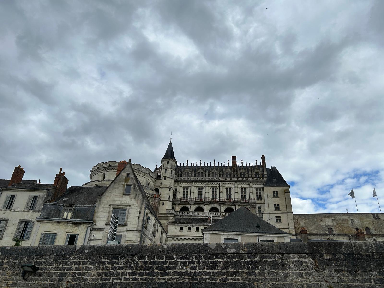 Ce muzee să vezi în Franța. De la Vagonul Armistițiului la casa natală a lui De Gaulle și Maison Léonie a lui Proust, de la Château de Saché Balzac la nuga și Nationale 7. Plus Amboise, câteva plaje și un munte