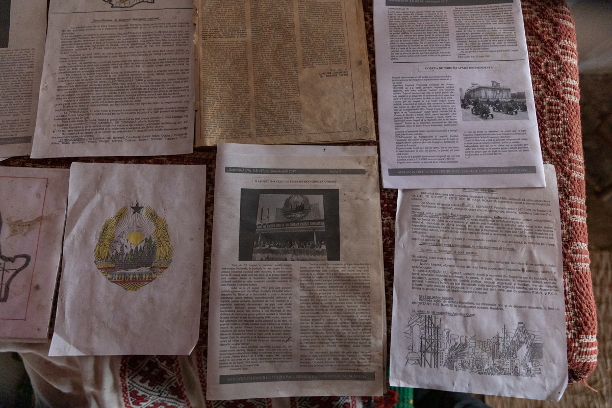 Acasă la Nicolae Ceaușescu, în Scornicești, de ziua fostului dictator. Ode, regrete și un oraș abandonat de oamenii plecați la muncă în afară