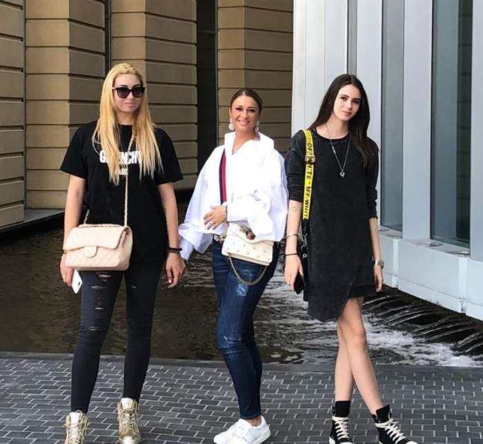 Cu ce se ocupă Rebecca Dumitrescu în America. Fata cea mare a Anamariei Prodan a renunțat la modelling: „Am făcut pentru mama”
