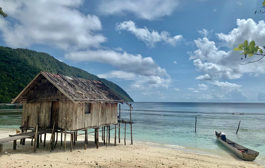 Cum să combini două experiențe total diferite în Indonezia. Ponturi de vacanță de la Dragoș Stanca, expert media și pasionat de scufundări