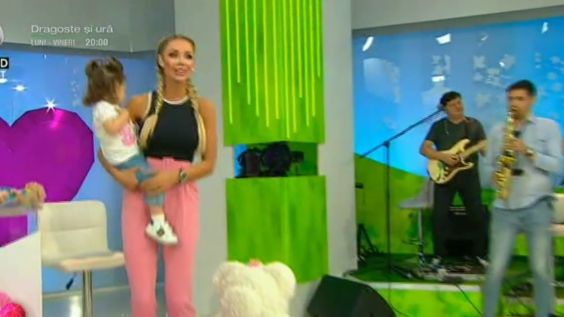 Partener-surpriză pentru Bianca Drăgușanu la emisiune. Pe cine a adus vedeta în platou | FOTO