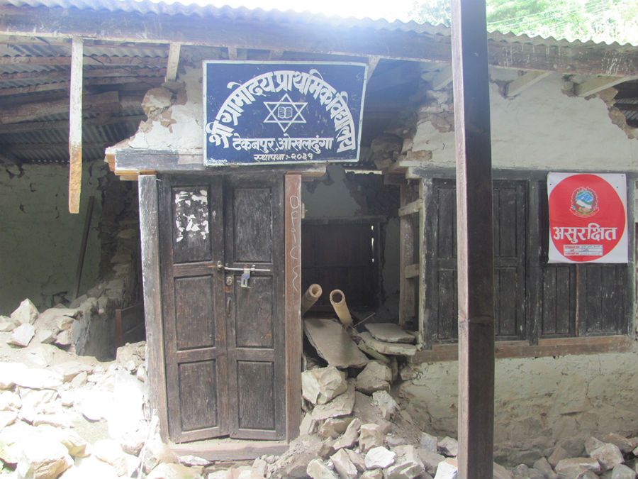 Campania “Bucurie pentru Nepal”. Românii au construit două școli în Nepal. A început construcția celei de-a treia școli