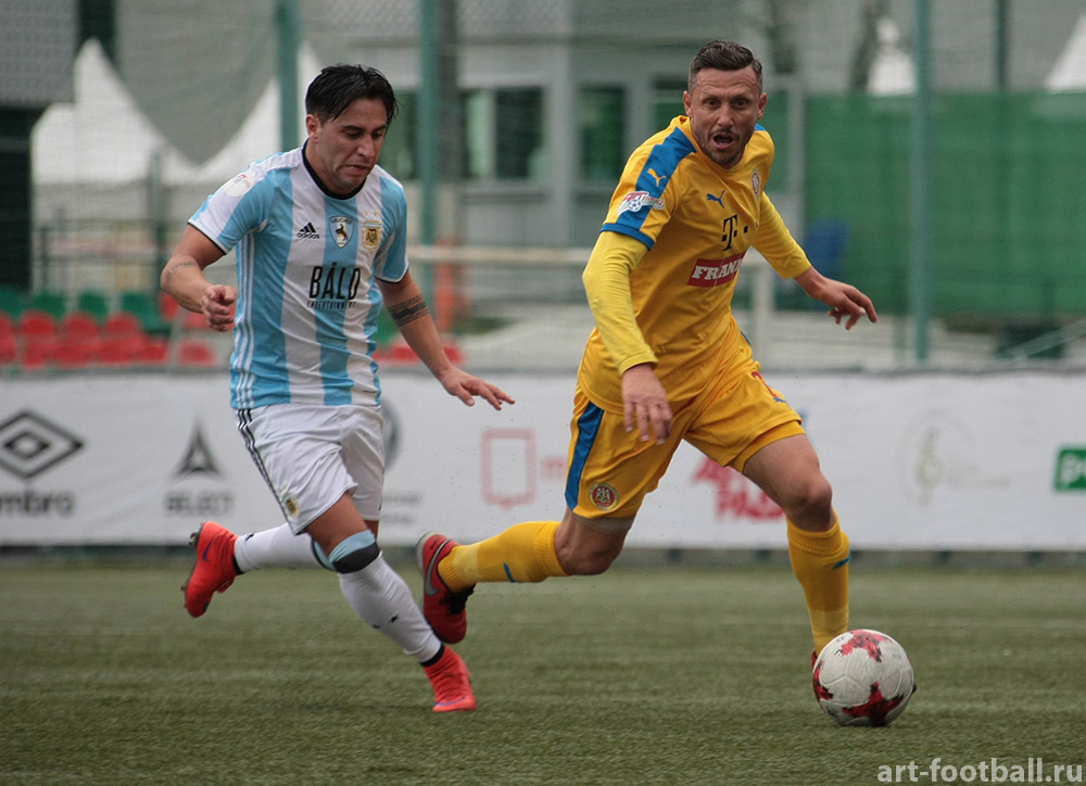 Pe ce loc a terminat naționala artiștilor fotbaliști la Campionatul Mondial - Moscova Art Football 2017. Temișan, Enache și Kamara au impresionat prin muzica lor / FOTO