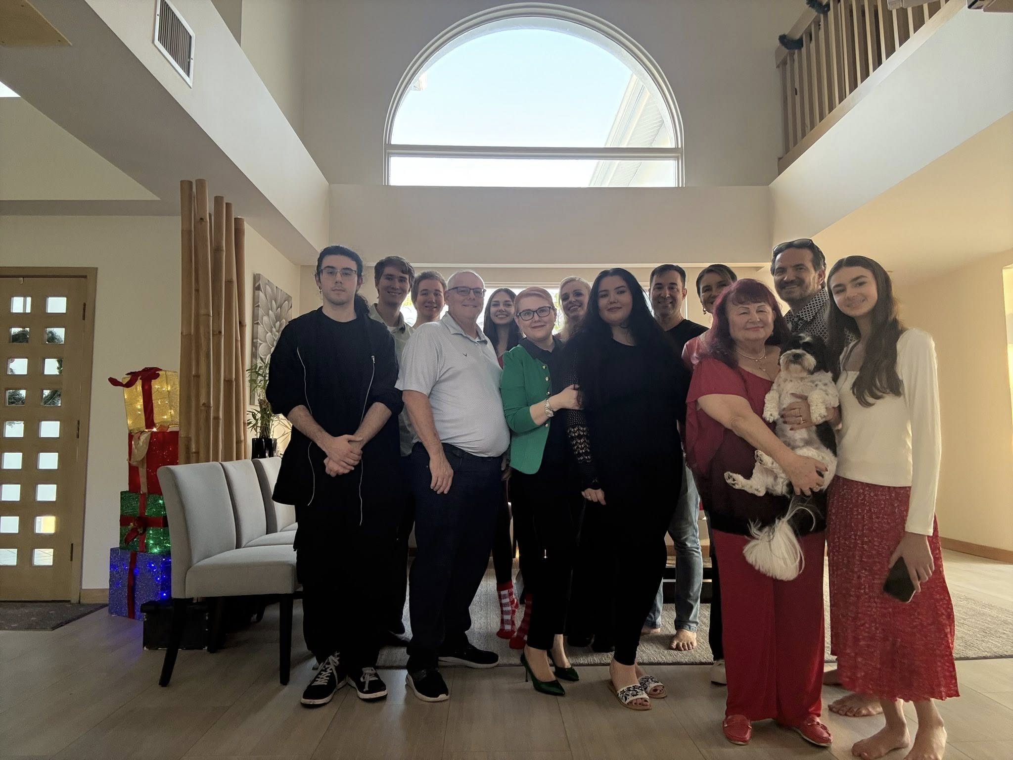 Unde vor petrece Catrinel Sandu și familia ei Revelionul. „Anul acesta vom avea invitate 40 de persoane”