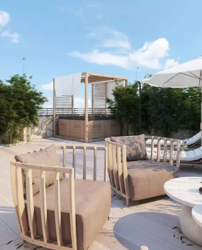 Imagini cu apartamentul în care locuiesc Carmen Grebenișan și Alex Militaru. Deși a investit o avere, vedeta se mută din penthouse-ul din București