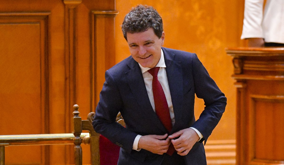 Nicușor Dan, atenționat de Alexandru Ciucu. Ce îi recomandă creatorul de modă președintelui: „Să nu lase impresia de indiferență”