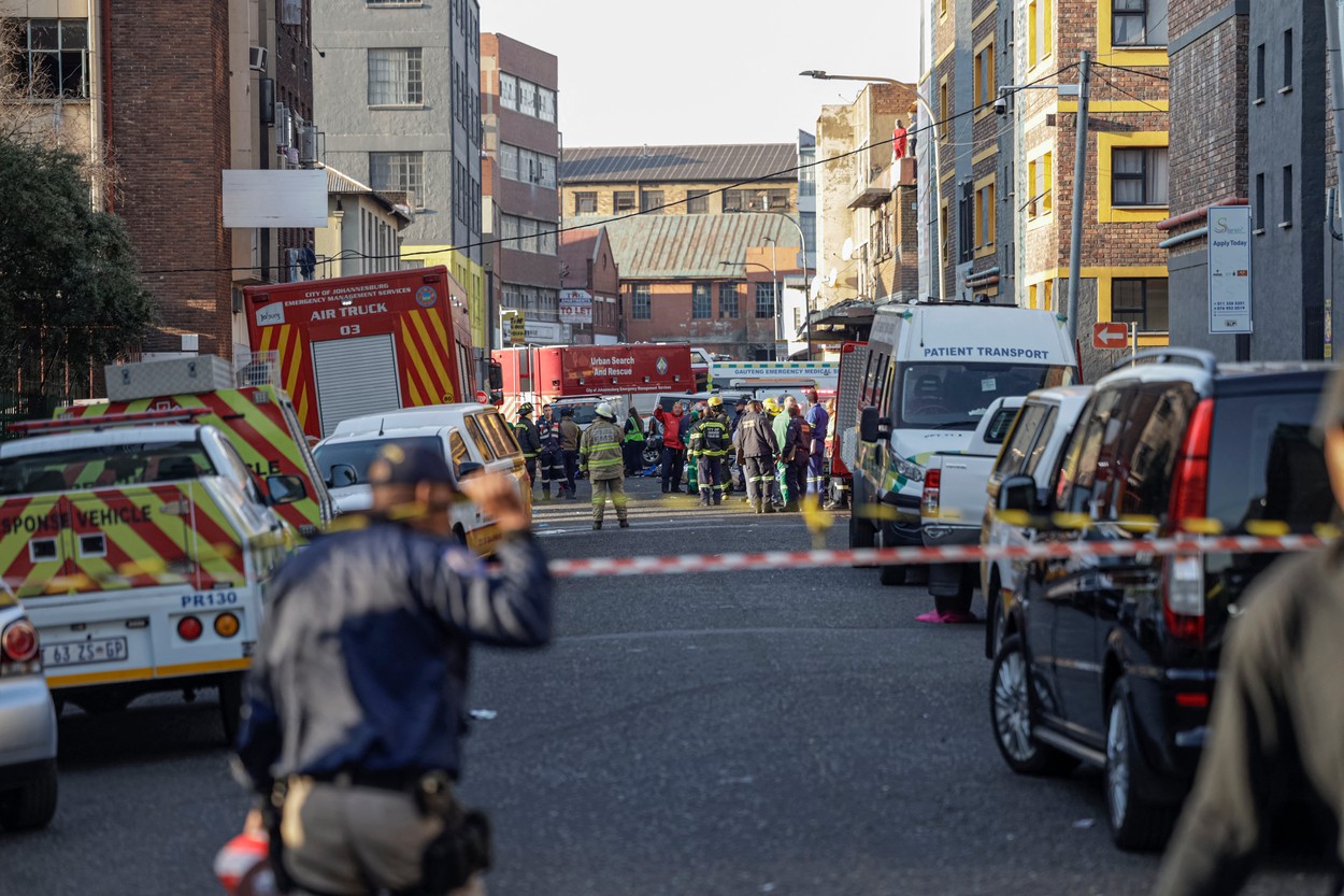 Peste 70 de persoane au murit într-un incendiu la Johannesburg, cel mai mare oraș din Africa de Sud