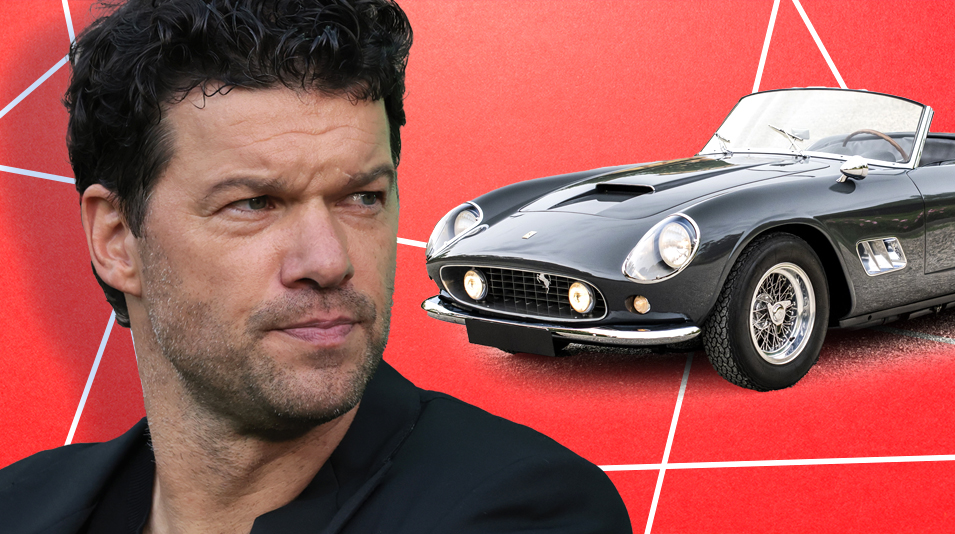 Milliárdokért válna meg csodálatos Ferrarijától a focilegenda – fotók