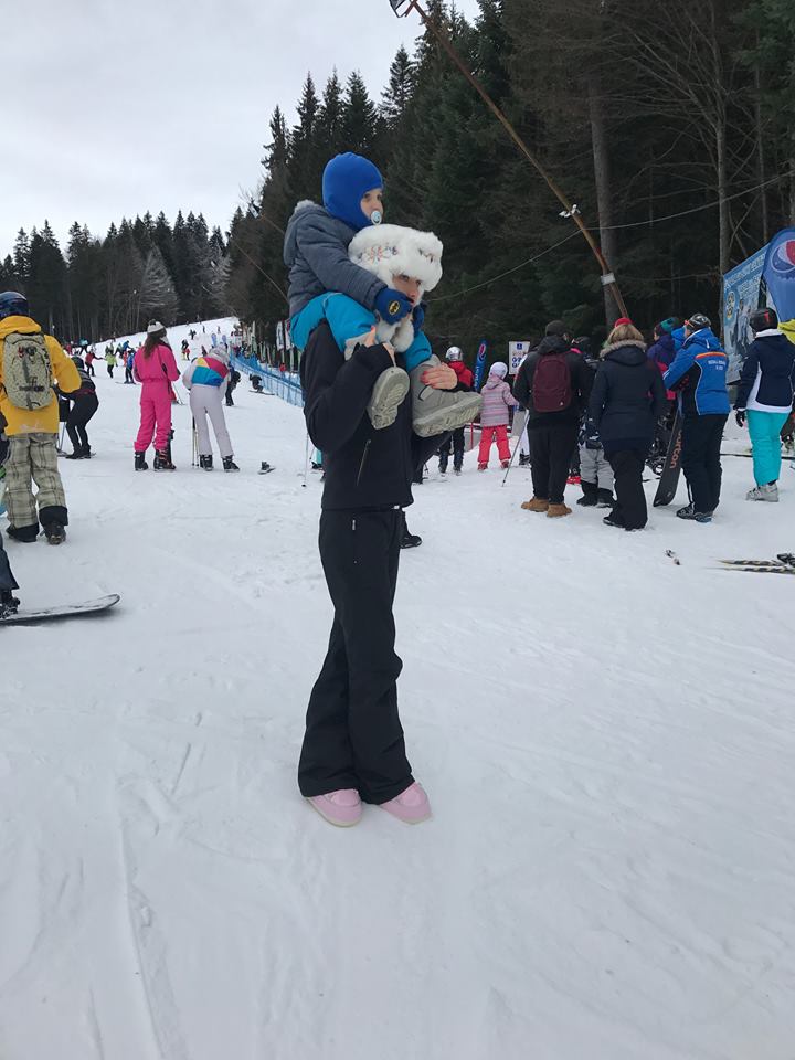 Elena Băsescu, cea mai frumoasă vacanță de sărbători cu copiii ei. Fostul soț, Syda, în brațele iubitei | VIDEO