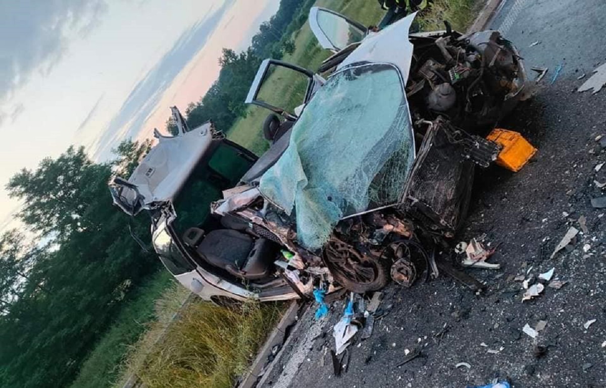 Trei români au murit într-un groaznic accident în Polonia. Încă unul e în spital, grav rănit