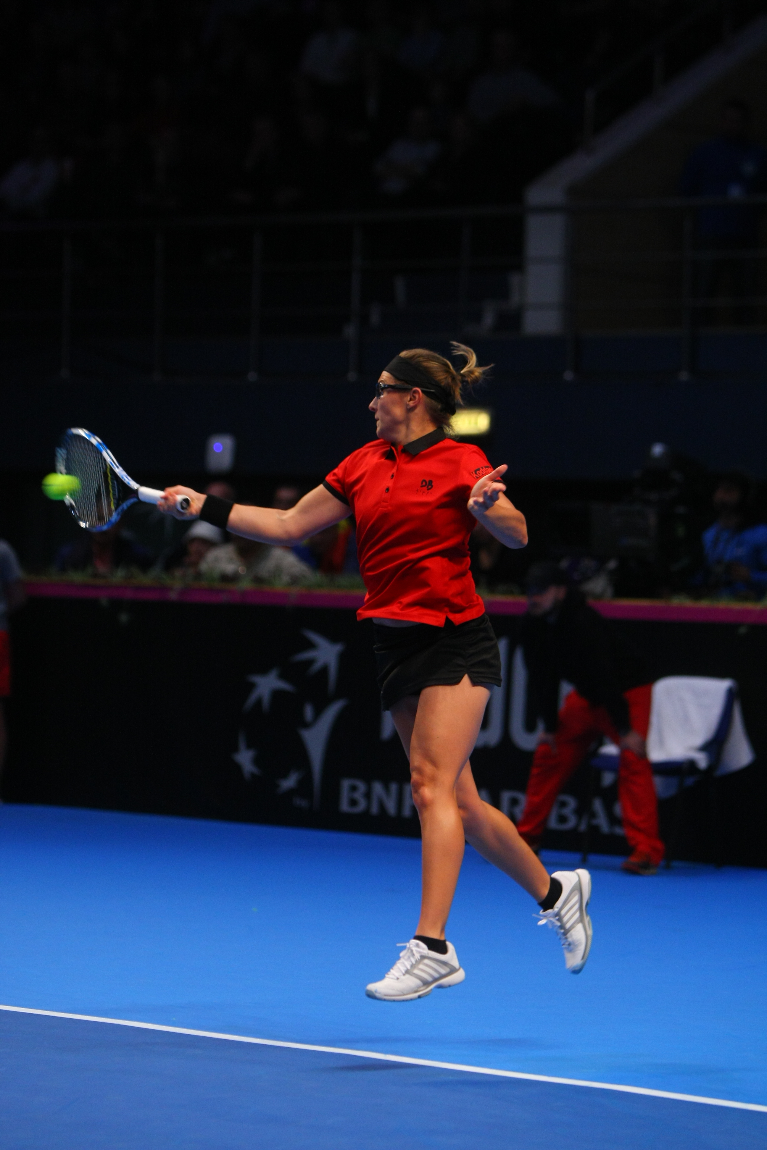 România a fost învinsă de Belgia, în primul tur al Grupei Mondiale II din Fed Cup. Irina Begu a jucat la simplu, dar a pierdut în setul decisiv. Reacții  | FOTO & VIDEO
