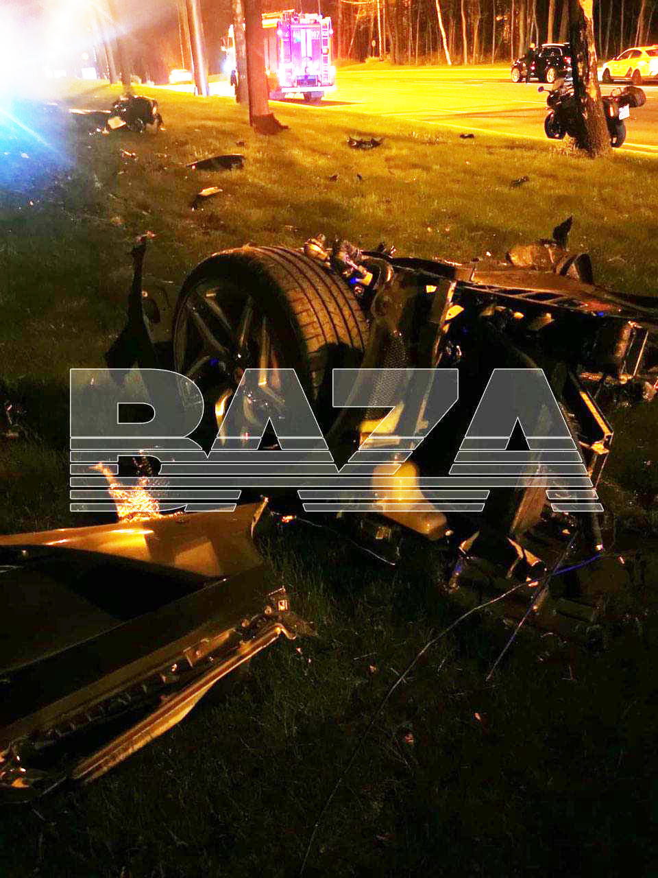 O rusoaică a scăpat nevătămată dintr-un Ferrari neînmatriculat făcut praf pe un bulevard din Moscova. Motorul, găsit la 30 de metri de mașină