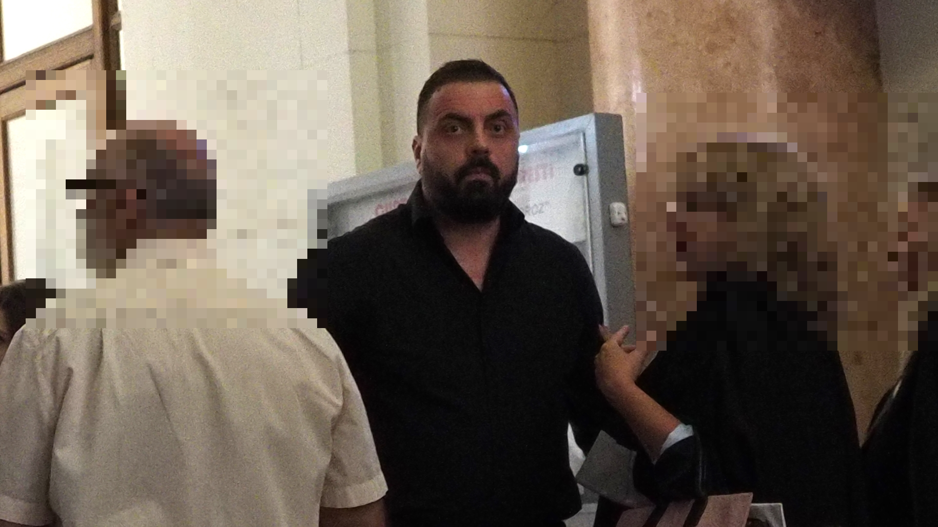 Dosarul polițiștilor-torționari de la Secția 16, condamnați la închisoare. Instanța: „Scopul lor a fost de a pedepsi și de a înjosi”