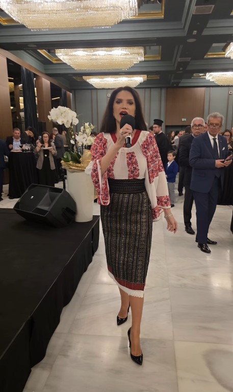 Cum a fost surprinsă Cristina Spătar alături de Ilie Năstase la Milano. Declarațiile făcute de artistă: „Sper ca Dumnezeu să ne ofere cel mai frumos an posibil”