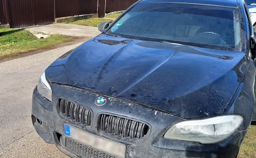 Facebook-hirdetés buktatta le az adóst: a NAV jelentkezett az eladó BMW-ért
