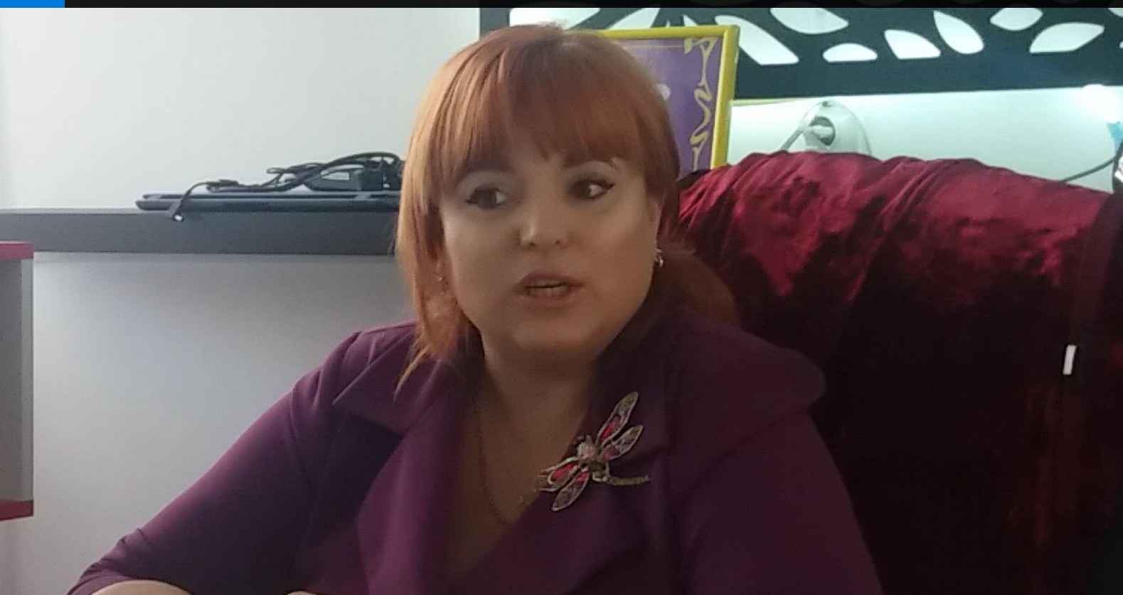 REPORTAJ / Mărioara Mihăilă, centenara nostalgică după Turnul Eiffel și rochia de voal. ”Duc greu în spate cei 100 de ani” - VIDEO