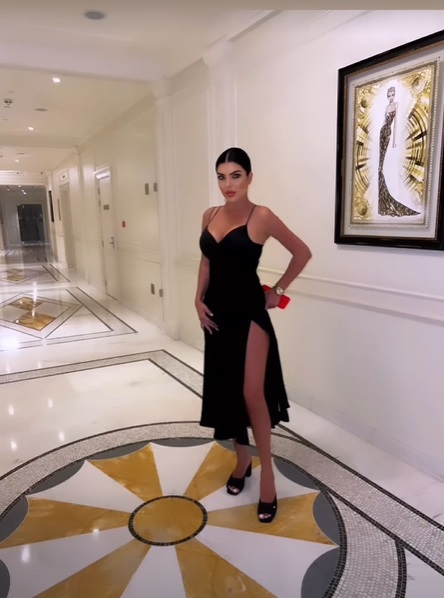 Aniversare de lux pentru Andreea Tonciu la Palazzo Versace Hotel în Dubai. Cum a fost răsfățată de ziua ei de naștere