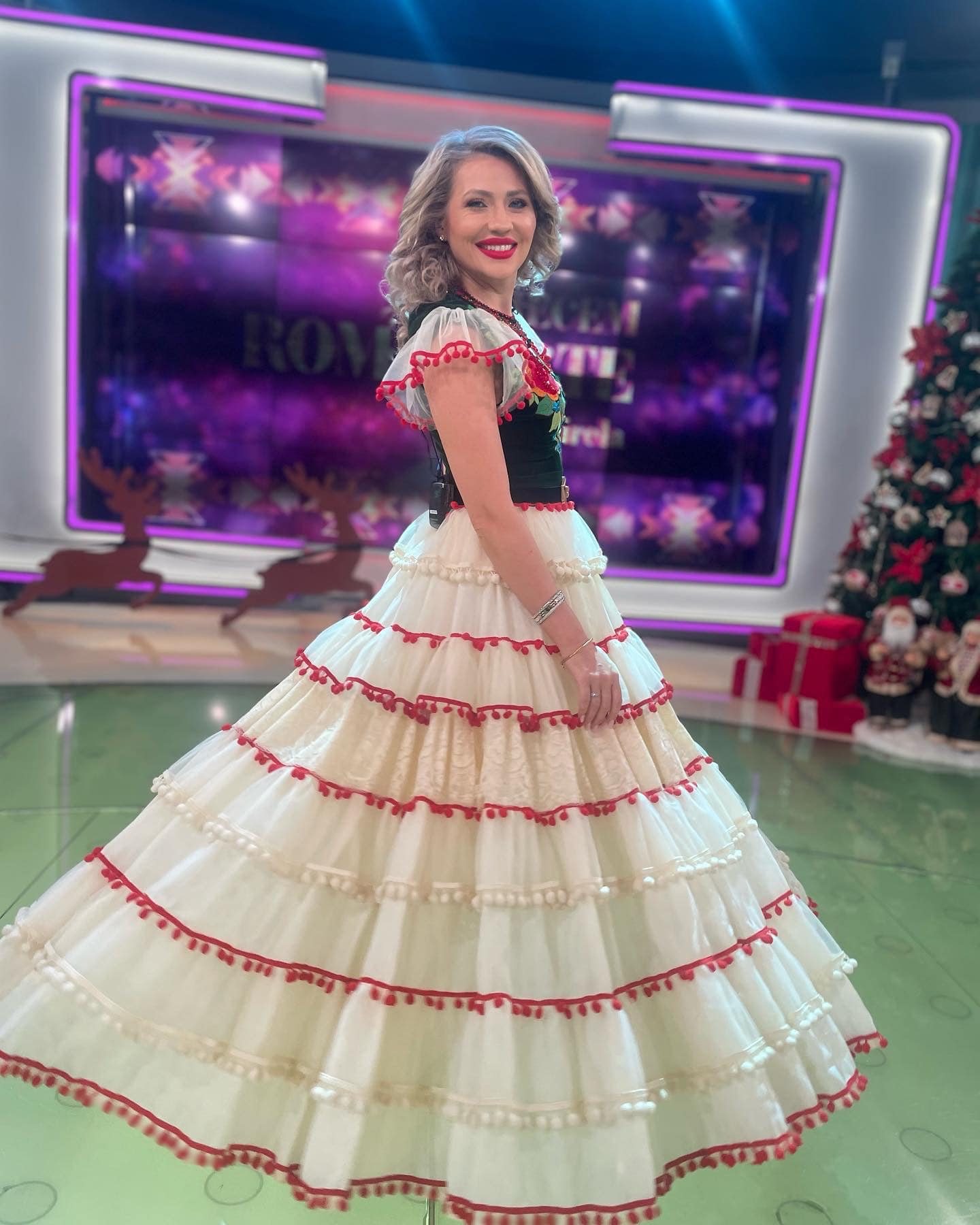 Anunțul făcut de Mirela Vaida despre revenirea la TV: „Cam gata cu vacanța”. Vedeta aștepta să semneze un nou contract cu Antena Stars