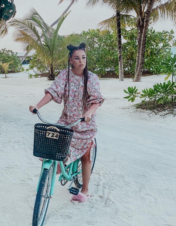 Misha a apărut cu fața umflată. Ce a pățit în vacanța în Maldive: „M-am dat doar pe corp cu protecție, pe față efectiv am uitat”