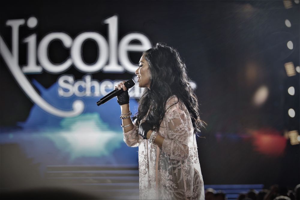Mesajul transmis de Nicole Scherzinger pentru români: "M-am îndrăgostit de acest oraș"
