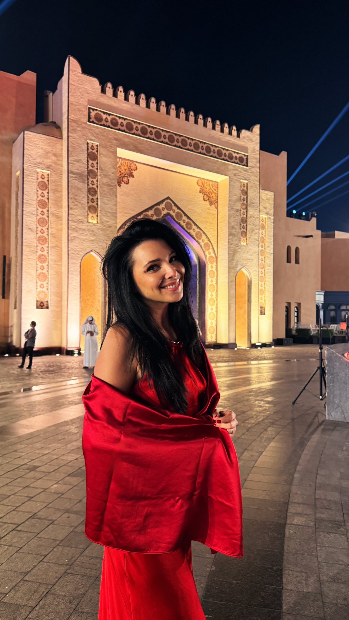 Ce i s-a întâmplat Corinei Caragea când a ajuns în Doha. Prezentatoarea a fost uimită: „Mă uit cu atenție în oglindă, nu mi se pare! Ce surpriză”