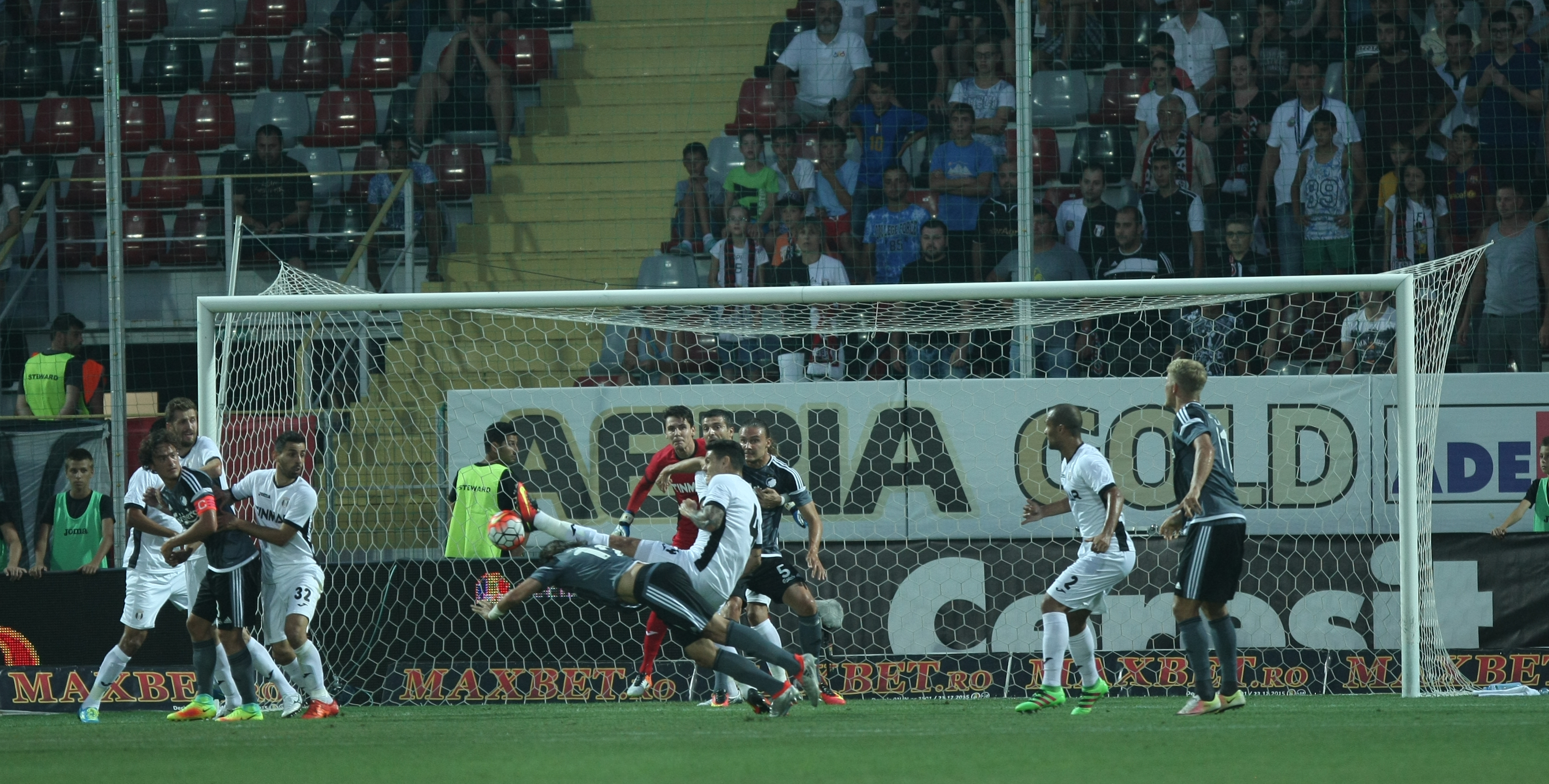 Liga Campionilor, turul III preliminar. Astra - Copenhaga 1-1. Astrele din nord! Teixeira a deschis scorul și atât! UEFA îi permitea să stea pe bancă, Șumi n-a vrut să riște! / FOTO