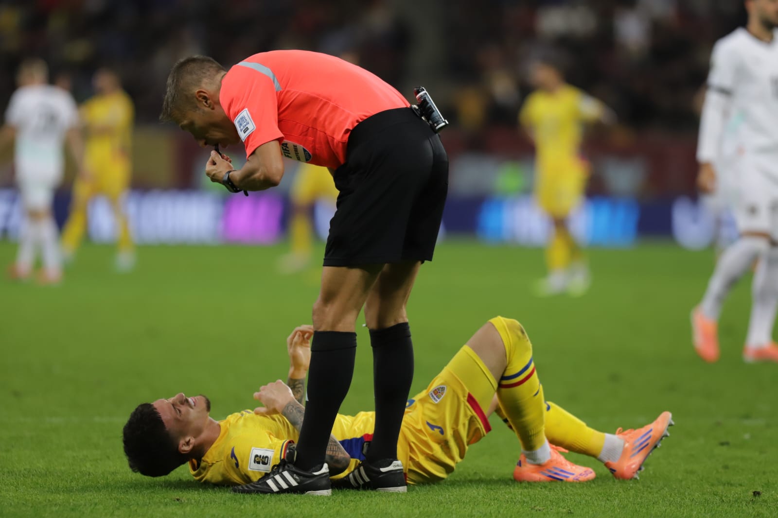 Cine e Teodor Ilincăi, tenorul care a cântat imnul „Deșteaptă-te, române!” înaintea meciului cu Austria, câștigat de România cu 1-0 și transmis de Antena 1