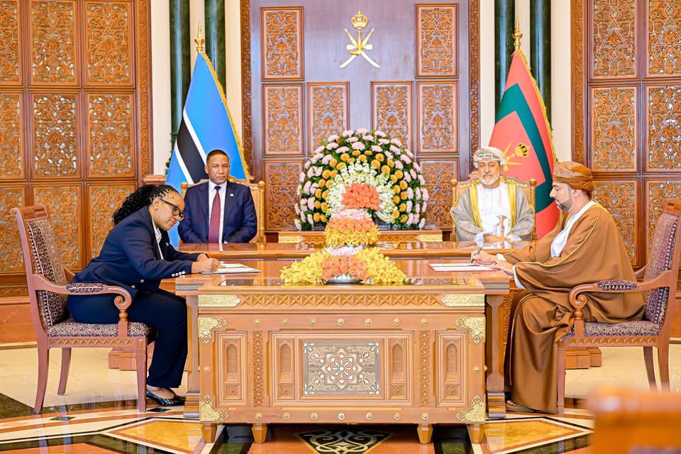Delegation from Botswana sign documents with officials from Oman
