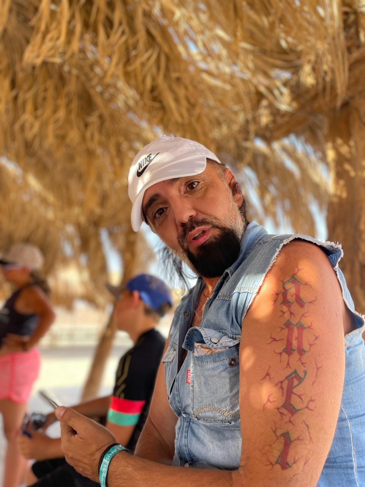 Daniel Iordăchioaie se pregătește de nuntă. Artistul și-a cerut iubita în căsătorie. Cum arată acesta după ce a slăbit 42 de kilograme
