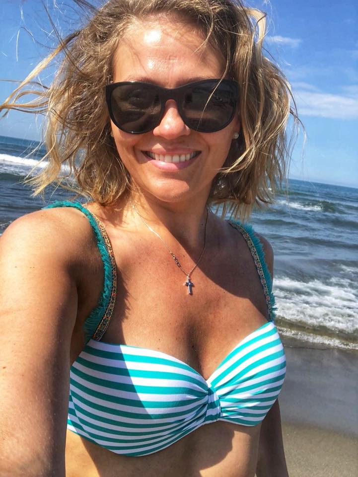 Mirela Vaida a rămas fără pagina de Facebook. "Îmi cer scuze dacă am ofensat pe cineva cu poza nud"