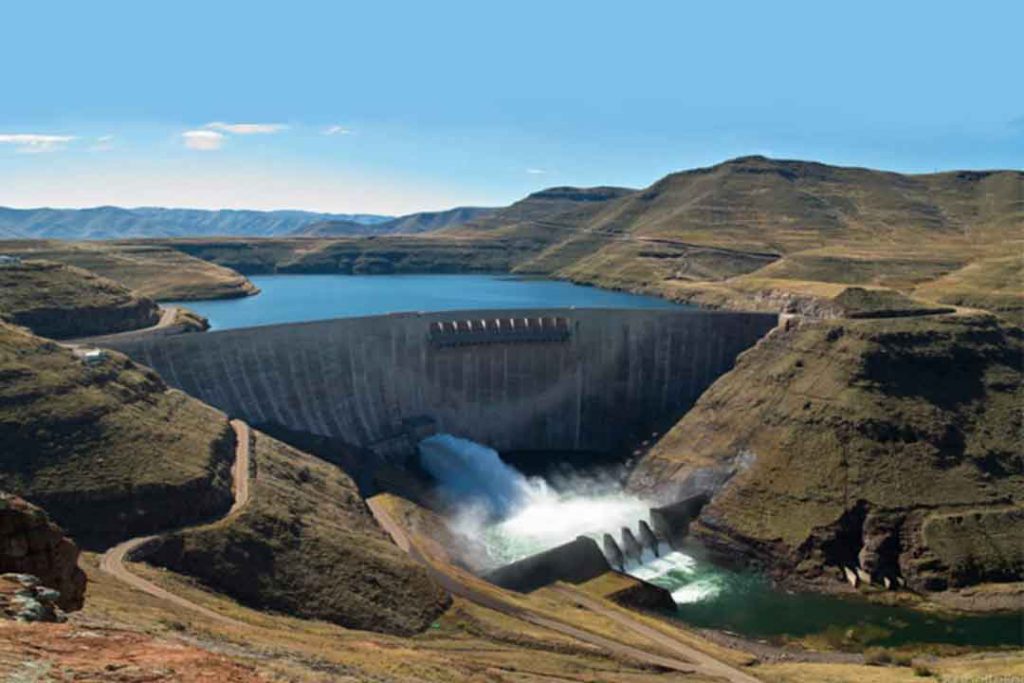 A unique water exporter