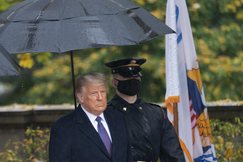 VIDEO | Donald Trump, prima participare la un eveniment după alegerile prezidențiale. Liderul SUA, însoțit de Prima Doamnă și de Mike Pence