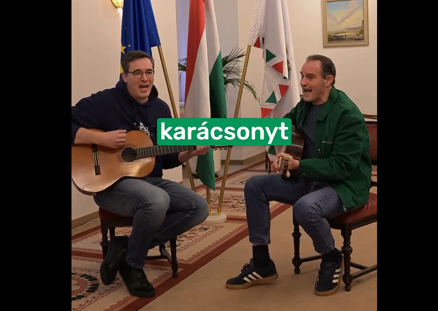 Gitárt ragadt és dalra fakadt Karácsony Gergely: „Pajor Tamásnak nem lehet nemet mondani” – videó
