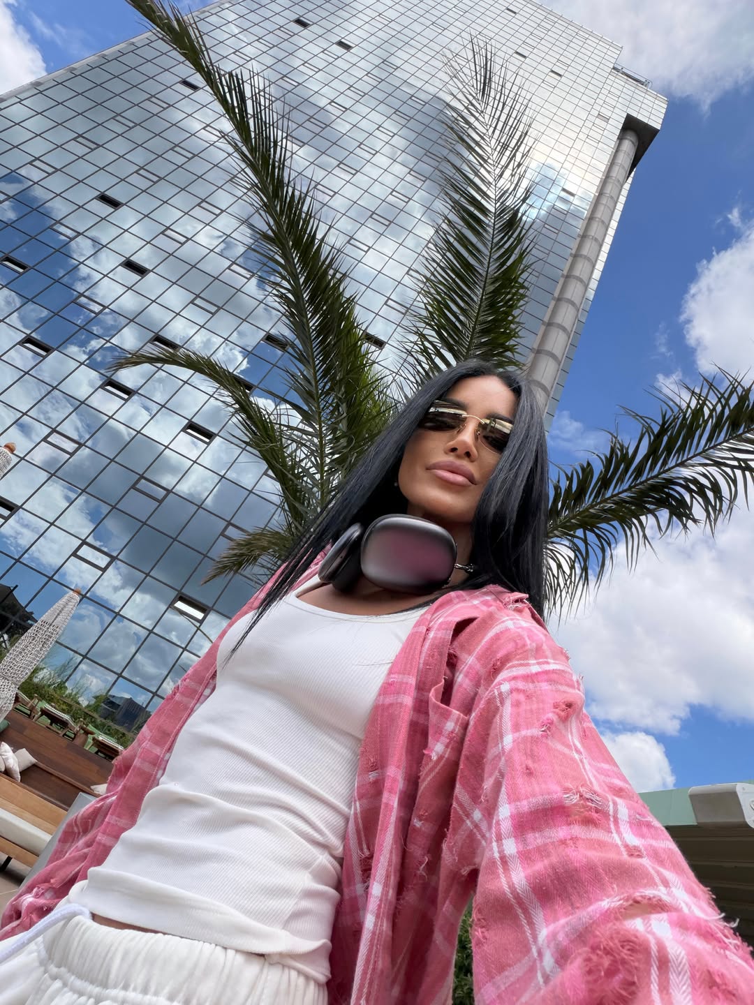 Motivul pentru care Adelina Pestrițu se întoarce pentru câteva zile din Turcia în România. Ce a pățit vedeta de la PRO TV